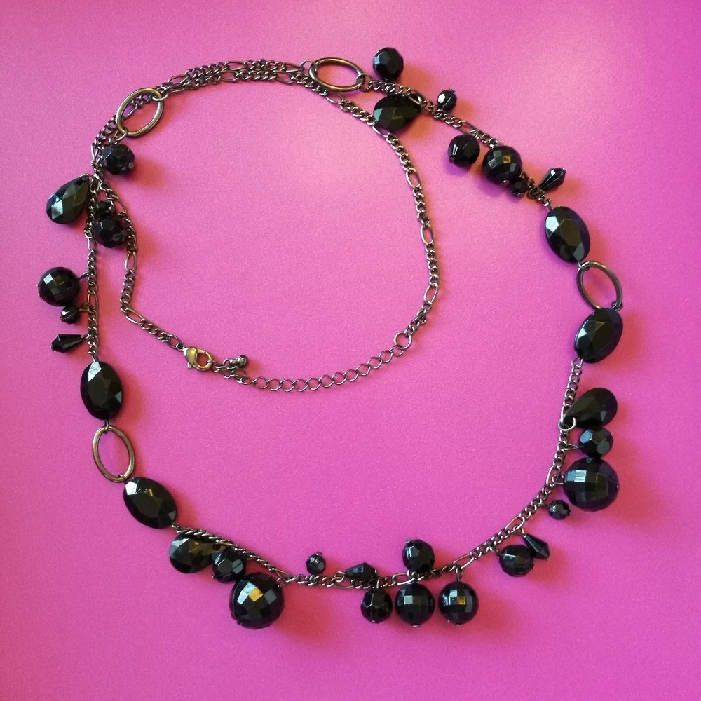 Necklace + earring set